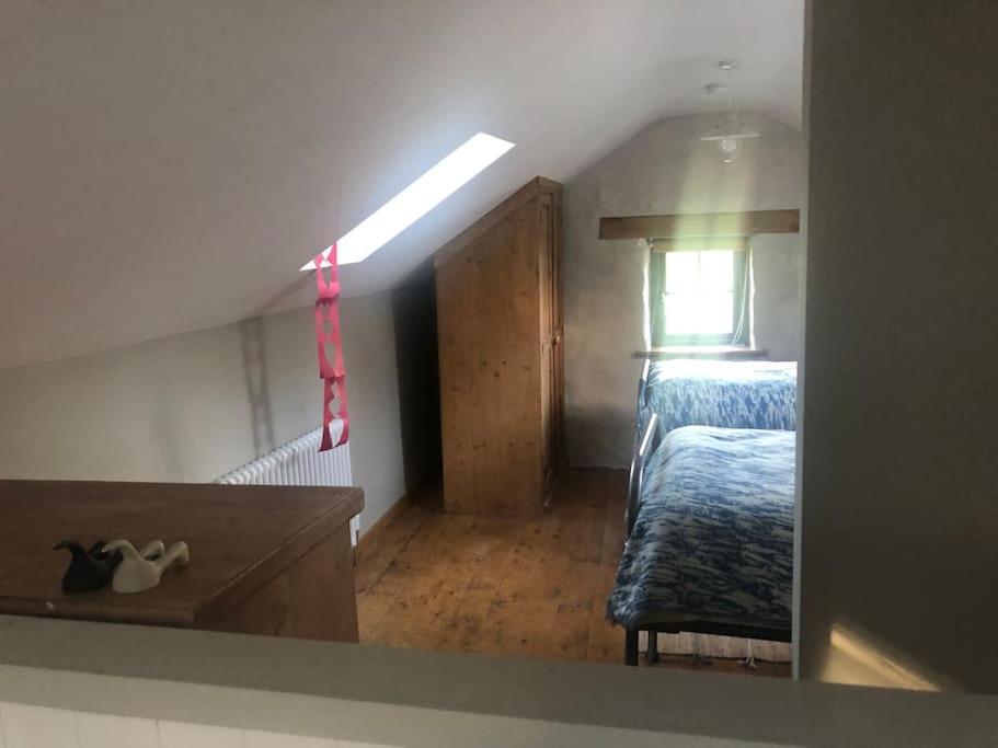 Hopesgate - * Roscrea